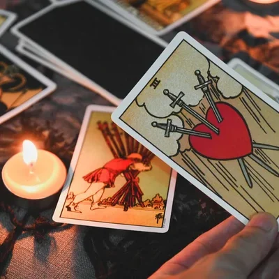 depositphotos_578501892-stock-photo-tarot-reading-tarot-card-background (1)